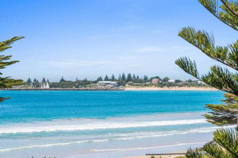 Achilles - Darwin Holiday 3