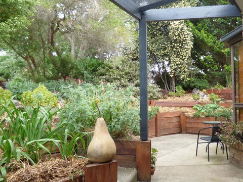 A Suite Spot In The Hills - Darwin Holiday 4