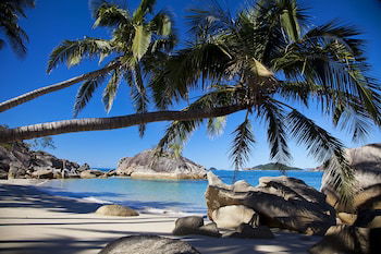 Dunk QLD Darwin Holiday