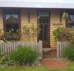 Twomeys Cottage - Darwin Holiday