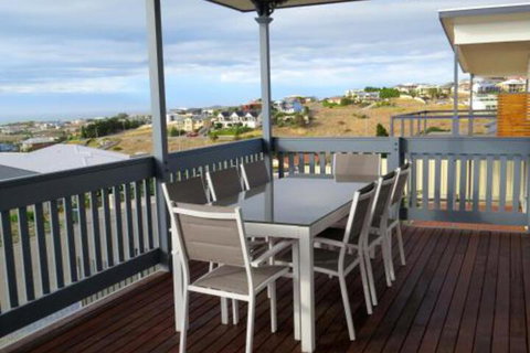 38 Wright Tce Encounter Bay - Darwin Holiday 7