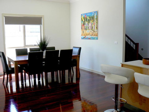 Into Freedom - Darwin Holiday 4