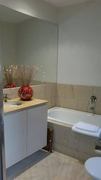 Mark II 4 West - Darwin Holiday 6