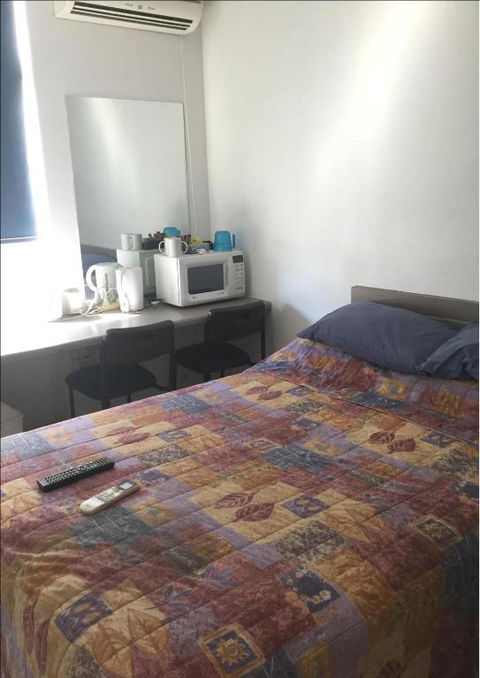 Barkly Hotel - Darwin Holiday 4