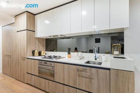 Habitat Complex - Darwin Holiday 5