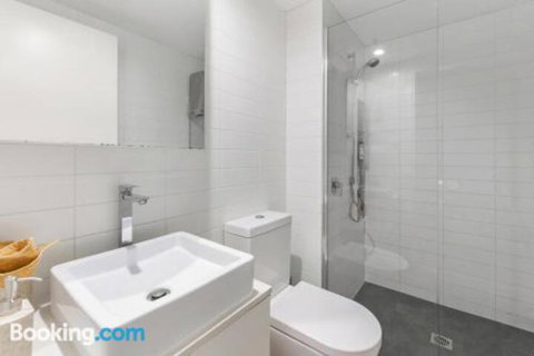 Habitat Complex - Darwin Holiday 7