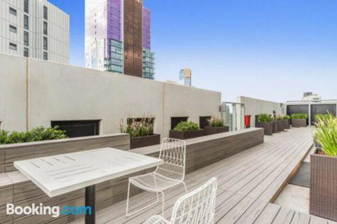 Habitat Complex - Darwin Holiday 6