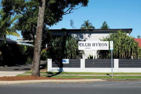 Club Byron Accommodation - Darwin Holiday 0