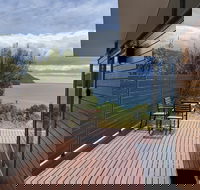 Eaglehawk Pavilions - Darwin Holiday