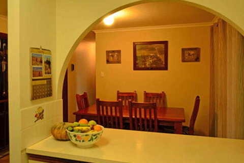 Nulla Nulla Farm Retreat - Darwin Holiday 4