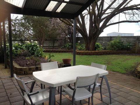 Girraween House - Darwin Holiday 5