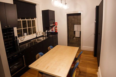 Sanctum Boutique Apartments - Darwin Holiday 2