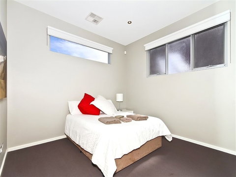 Ocean 180A - Darwin Holiday 4