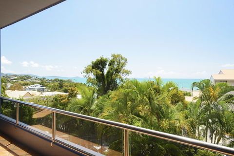Airlie Harbour 3 Bedroom Apartment - Darwin Holiday 1