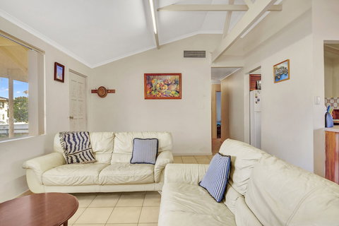 Break Away - Darwin Holiday 5