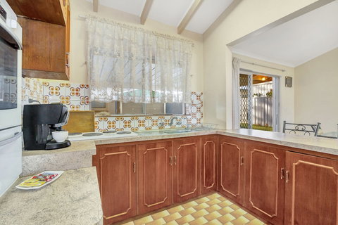 Break Away - Darwin Holiday 6