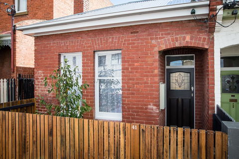 White Room Apartments - Darwin Holiday 0