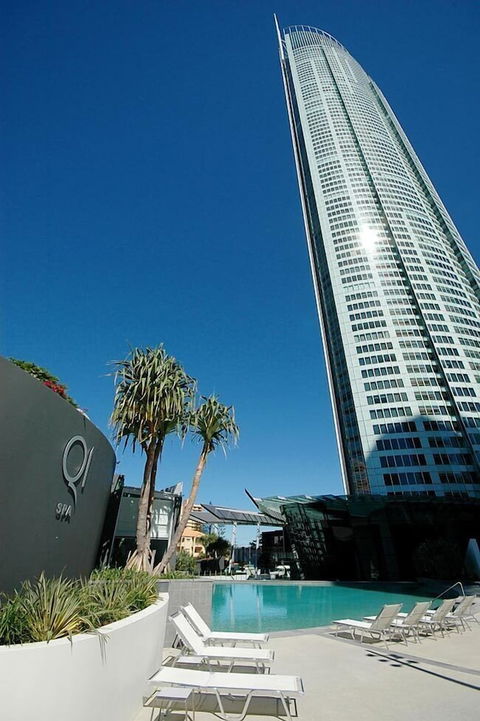 Apartment 4204 - HR Surfers Paradise - Darwin Holiday 5