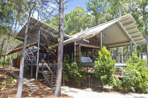 The Pines - Darwin Holiday 1