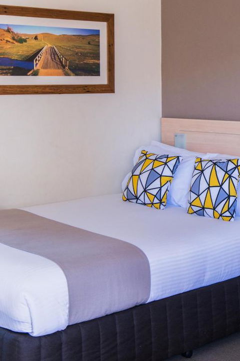 Hotel Canobolas Motel & Units - Darwin Holiday 2