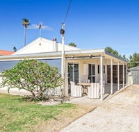 Boat House - Darwin Holiday