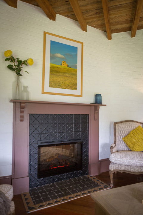 The Barracks Tocal - Darwin Holiday 5