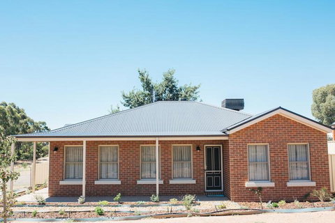 Bell's Cottage Collective - Darwin Holiday 3