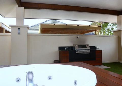 Private Sea Temple Apartment 422 - Darwin Holiday 7