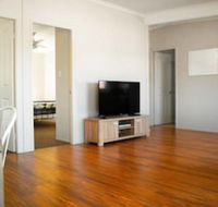 High View Cottage - Darwin Holiday