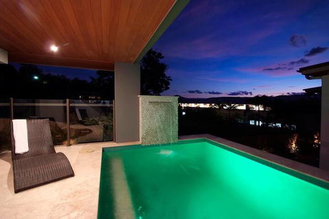 Villa One On Murphy Luxury Villa - Darwin Holiday 4