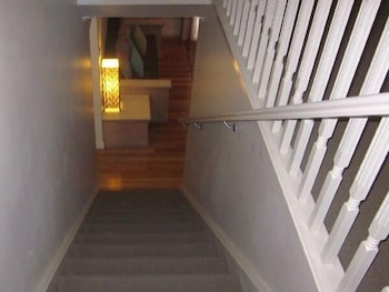 Ironbark - Deluxe Family Townhouse - Darwin Holiday 0