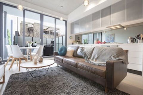 Boutique Stays - Vox Terrace, Prahran - Darwin Holiday 0