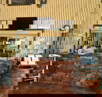 Parry Creek Farm Tourist Resort  Caravan Park - Darwin Holiday