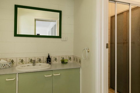 Anchor Wheel Motel - Darwin Holiday 2