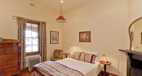 Adelaide Heritage Cottages & Apartments - Darwin Holiday 6