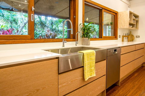 Apalie Retreat - Darwin Holiday 4