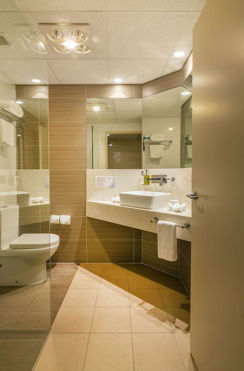 Mercure Orange - Darwin Holiday 5