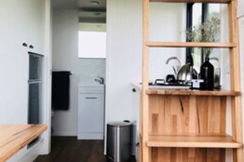 Christopher Tiny House - Darwin Holiday 4