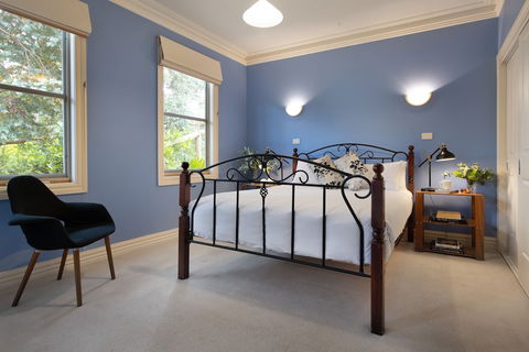 French Doors - Darwin Holiday 0