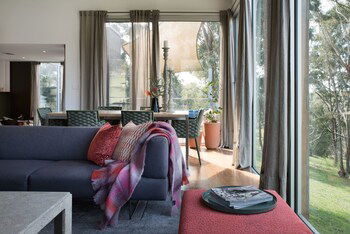 Hisha - Darwin Holiday 2