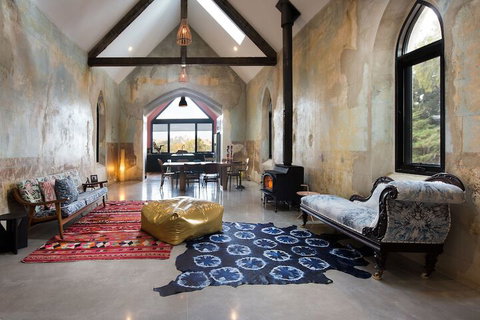 Yandoit Church - Darwin Holiday 7