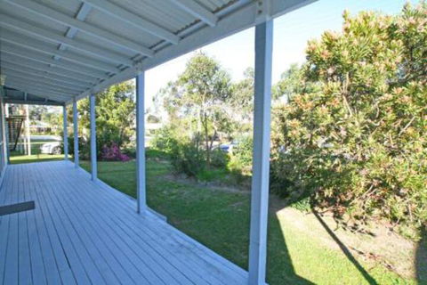 South Sussexs Blue Cottage - Darwin Holiday 5