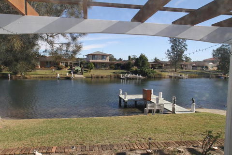 Waterfront On Sandpiper - Darwin Holiday 3