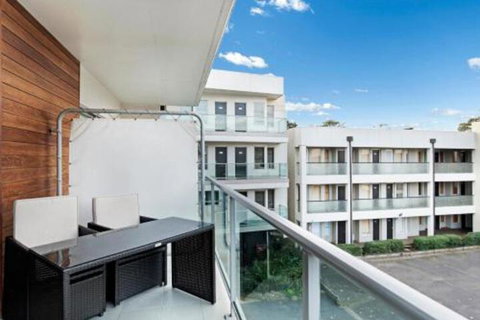 Sur La Plage - Darwin Holiday 6