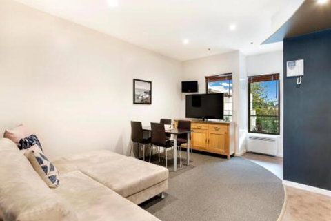 Sur La Plage - Darwin Holiday 4