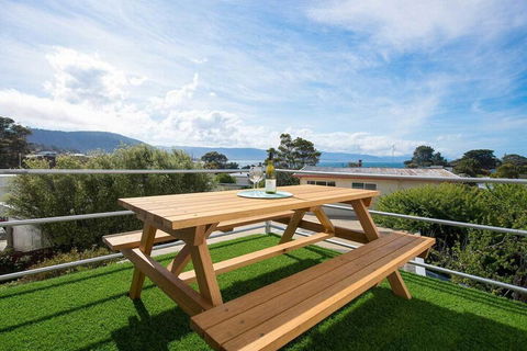 Astro Place - Darwin Holiday 7