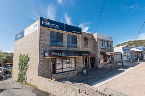 Astro Place - Darwin Holiday 1