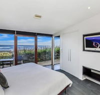 HEARNS BEACHSIDE VILLA 3 - Darwin Holiday