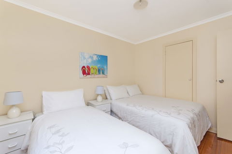 Ocean Break - Darwin Holiday 4