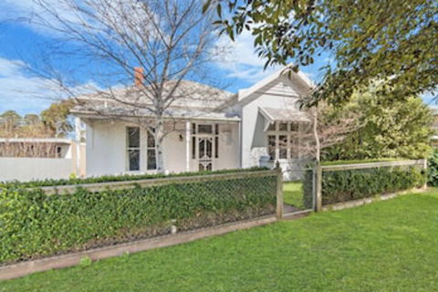 Riverend Regent - Darwin Holiday 0